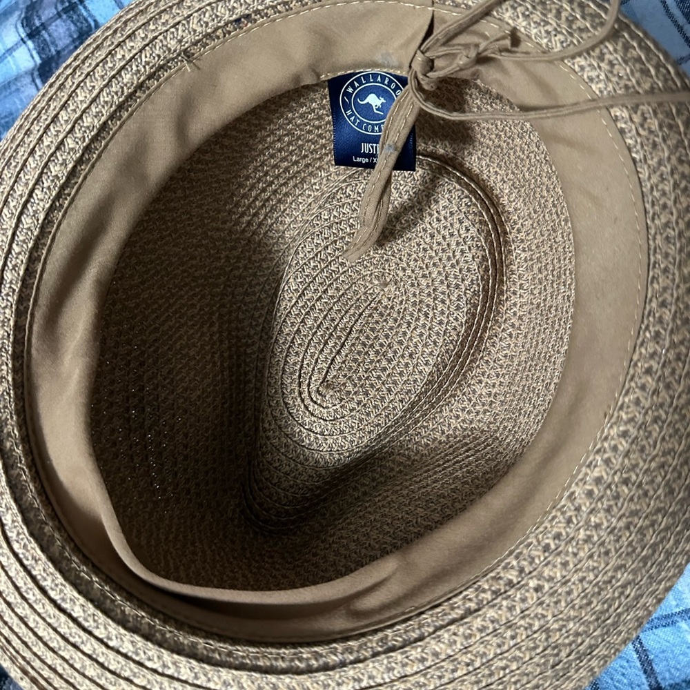 Stylish hat - Picture 5 of 5